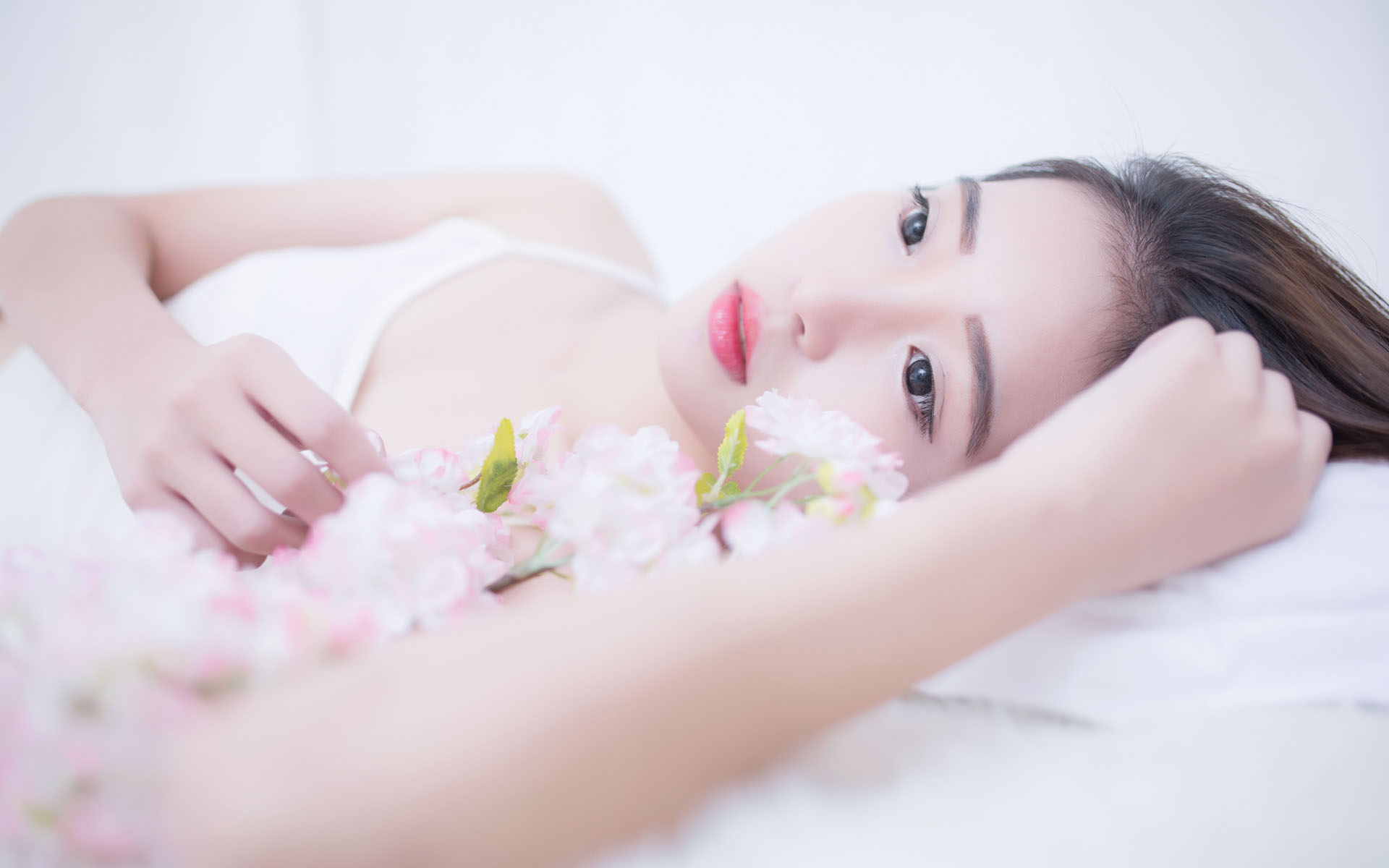 外交部亚洲司司长刘劲松就日本新版《防卫白皮书》涉华消极动向向日方提出严正交涉